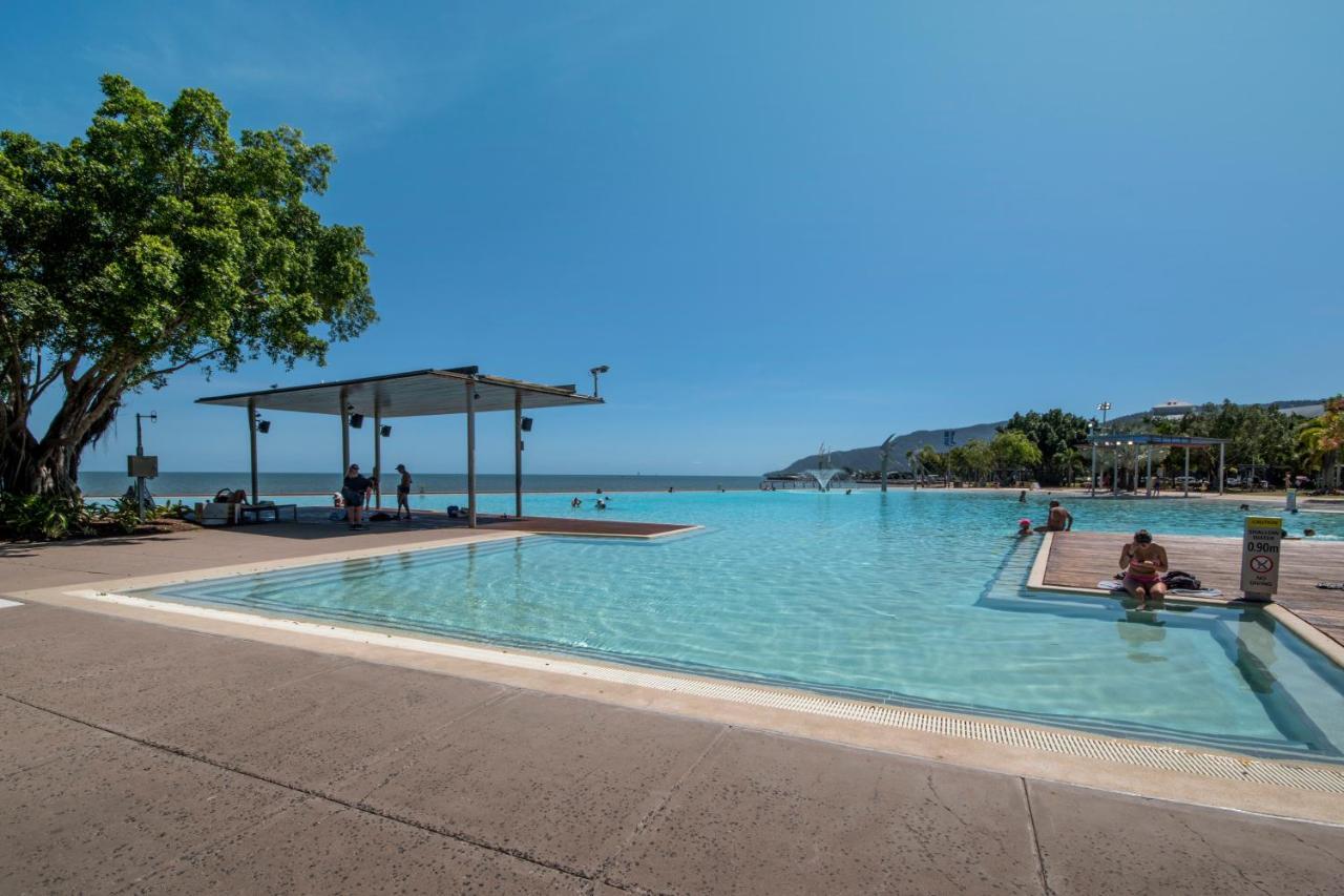 Aparthotel 181 The Esplanade Cairns