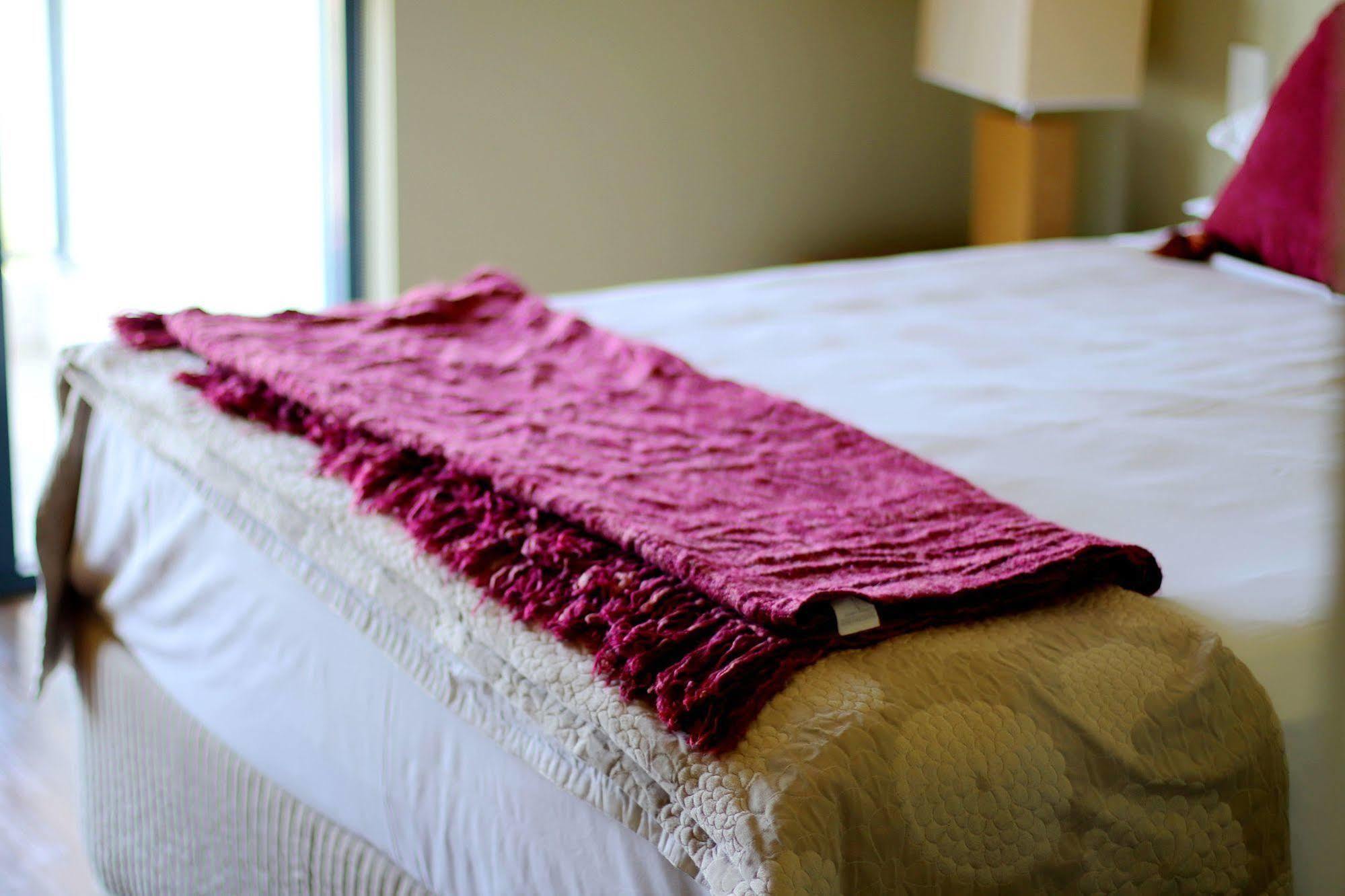 Aparthotel 181 The Esplanade 4*